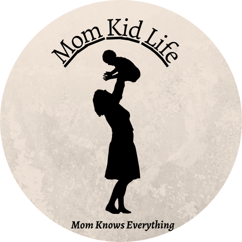 Mom kid life Logo Final